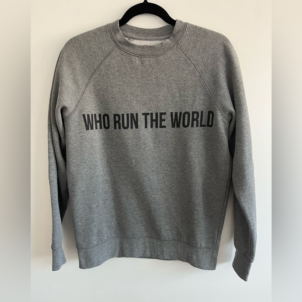 Brunette the Label Sweatshirt